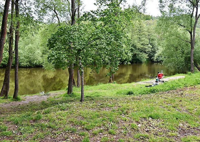 Sázavský Ostrov * Sázava