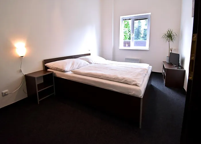 & Sazavsky Ostrov * Sázava